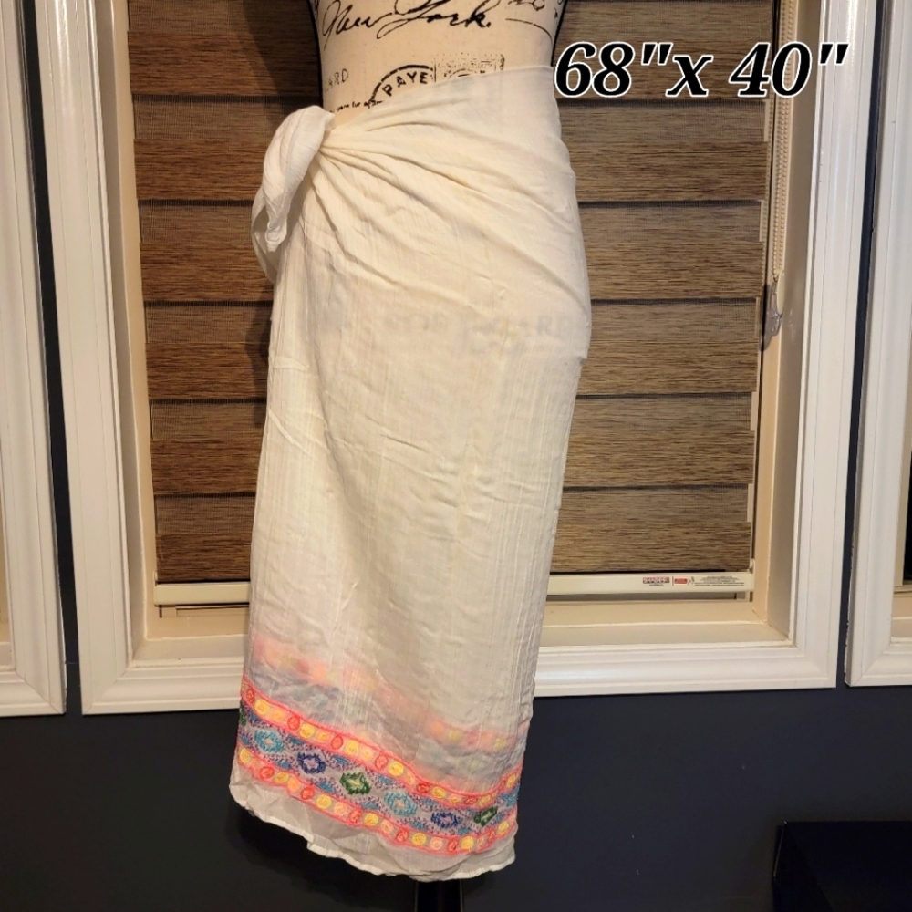 Embroidered Sarond Beach Wrap